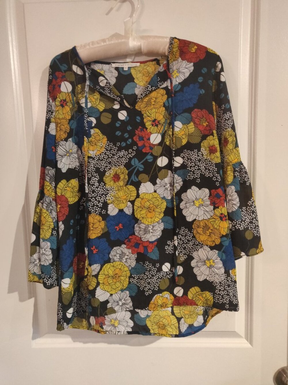 Violet and Claire Medium Floral Blouse